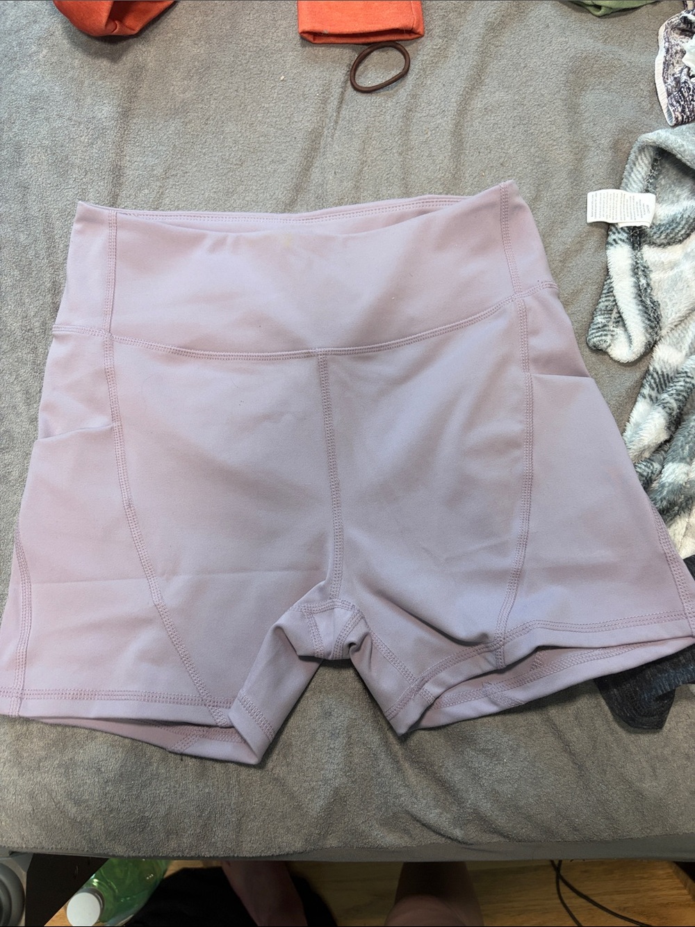 High-Waist active shorts